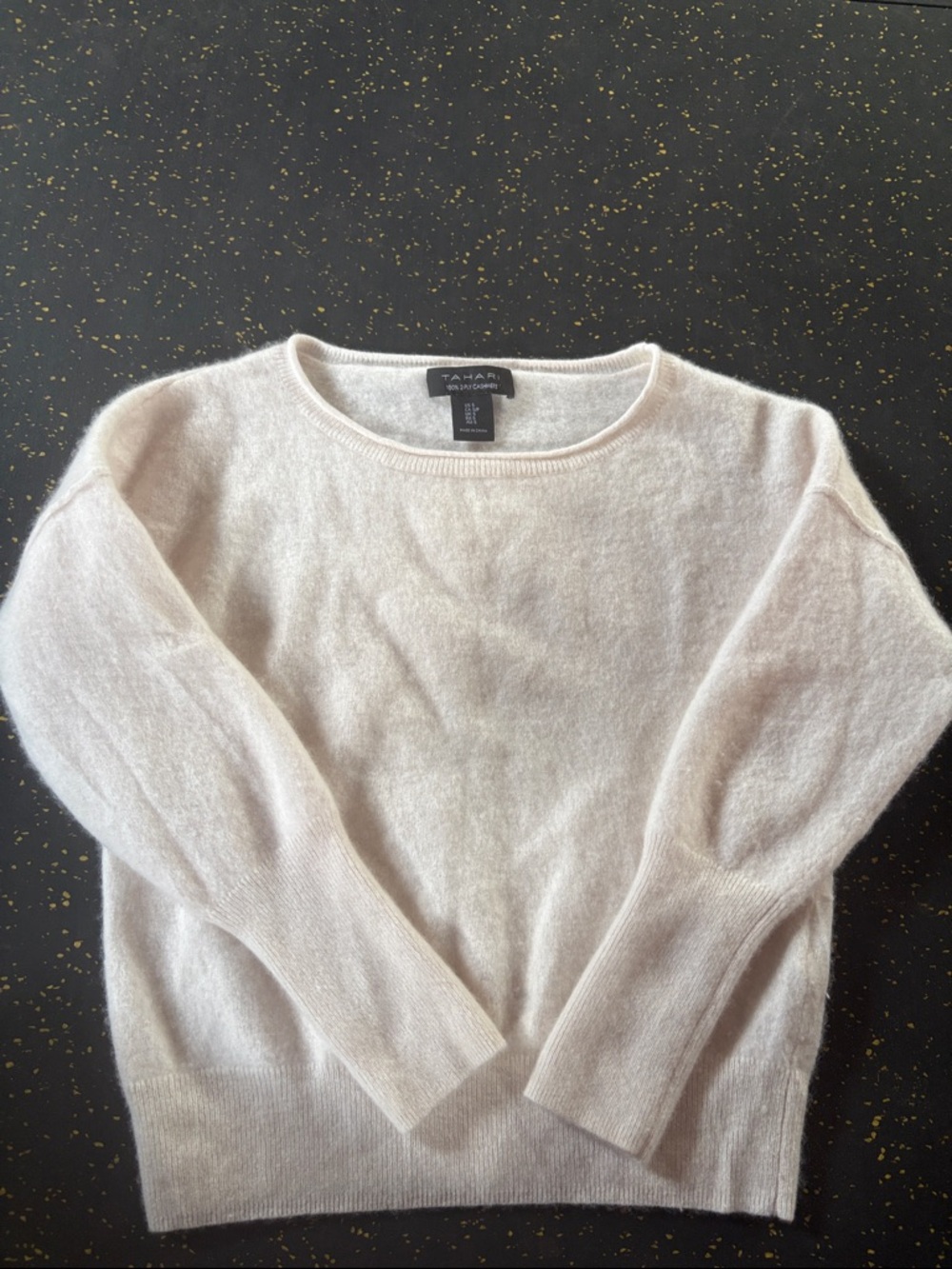 Tahari 100% Cashmere Cream Scoop Neck Knit Sweater
